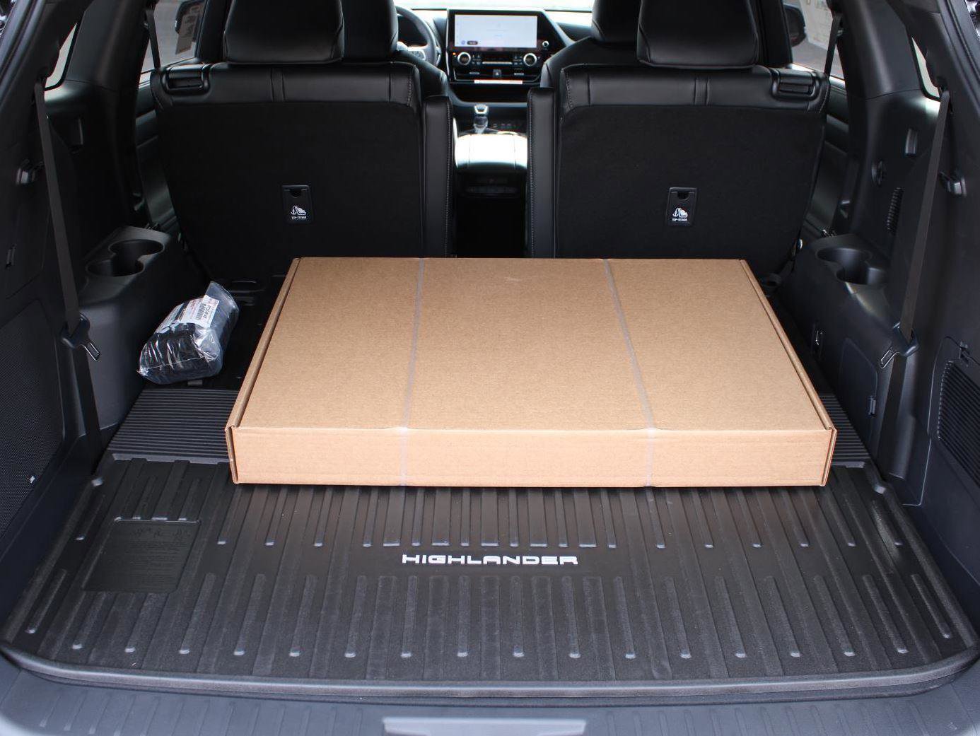 New 2026 Toyota Highlander XSE AWD/4WD image 9