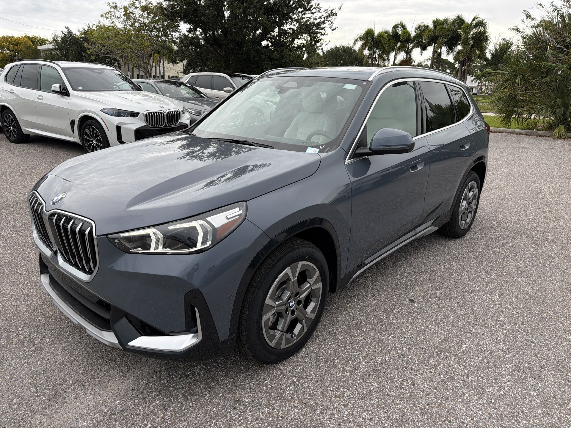 New 2026 BMW X1 xDrive28i AWD/4WD image 8