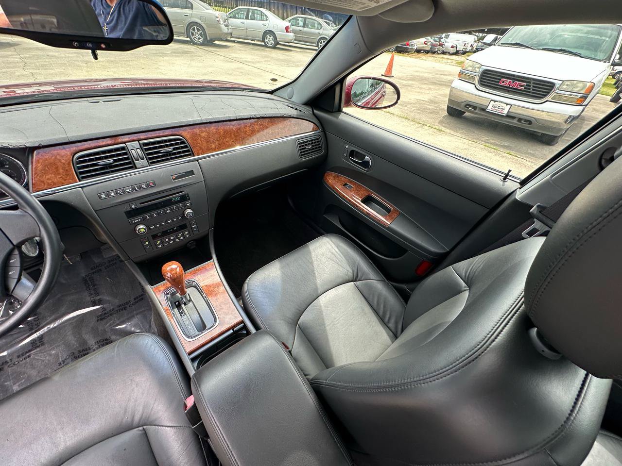 Used 2005 Buick LaCrosse CXS w/ Chrome Appearance Package FWD image 28