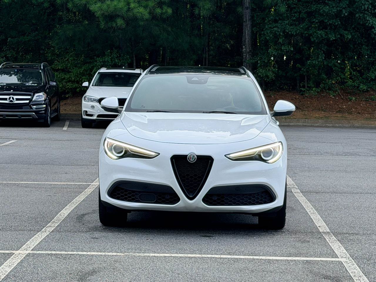 Used 2022 Alfa Romeo Stelvio Sprint RWD image 4