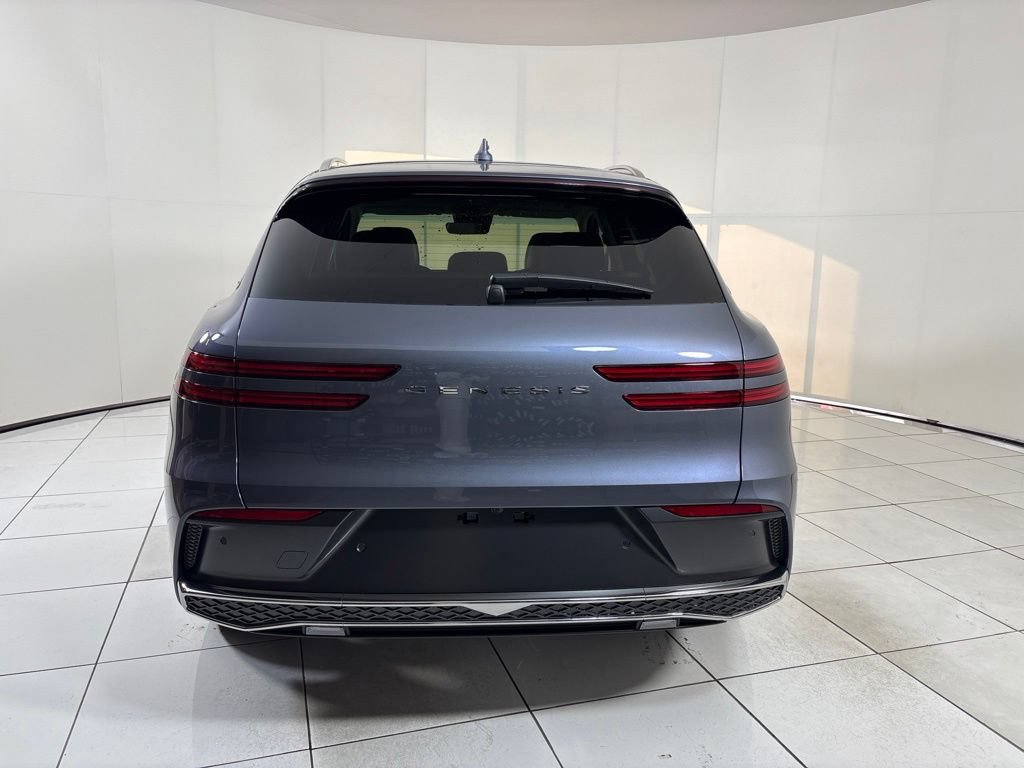 New 2027 Genesis GV70 2.5T Select AWD/4WD image 4