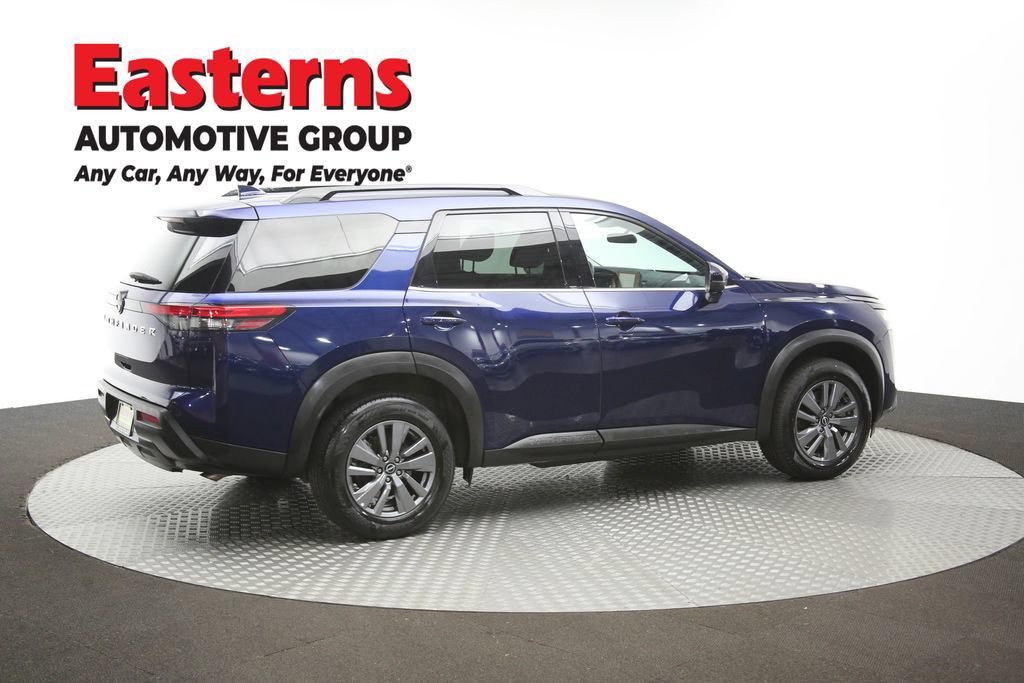 Used 2025 Nissan Pathfinder SV FWD image 42