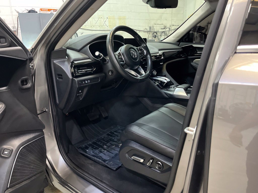 Used 2024 Acura MDX FWD image 10