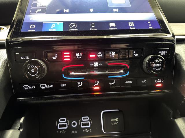 Used 2024 Jeep Grand Cherokee L Summit w/ Advanced Protech Group IV image 20