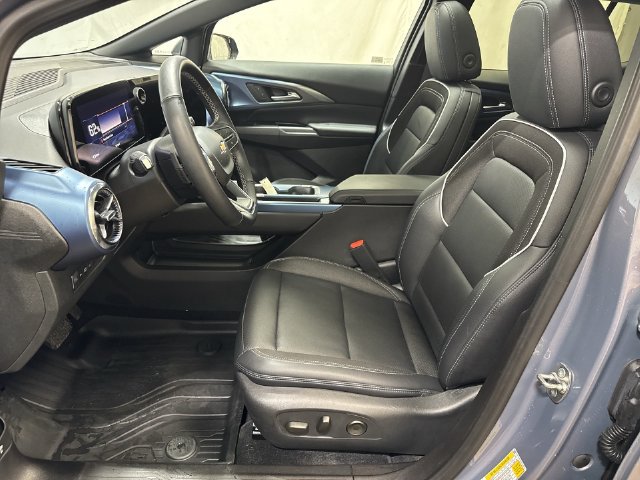 Used 2024 Chevrolet Equinox EV LT FWD image 10