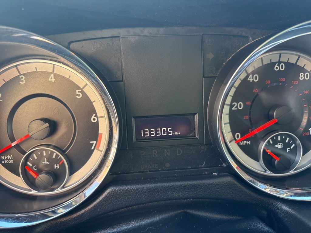 Used 2014 Dodge Grand Caravan SXT image 12