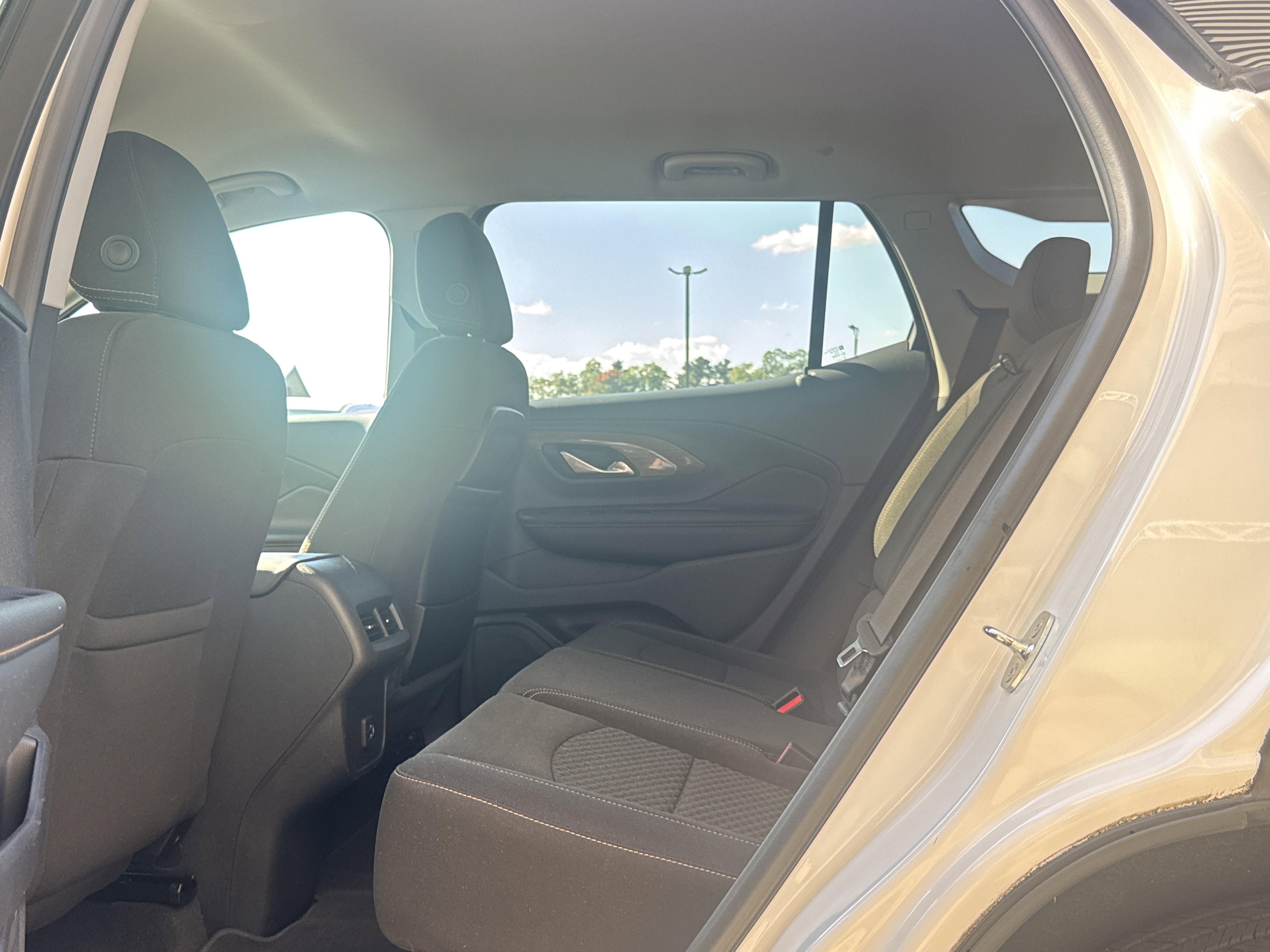 Used 2019 GMC Terrain SLE w/ Driver Convenience Package image 10