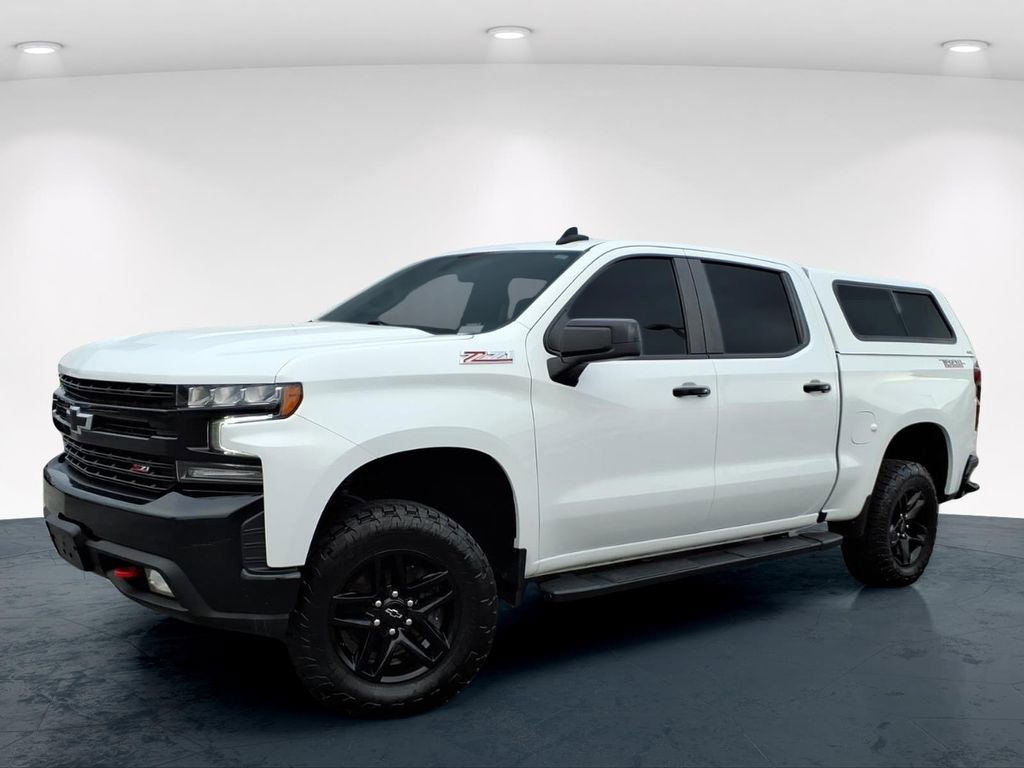 Used 2022 Chevrolet Silverado 1500 LT Trail Boss w/ Convenience Package II image 2