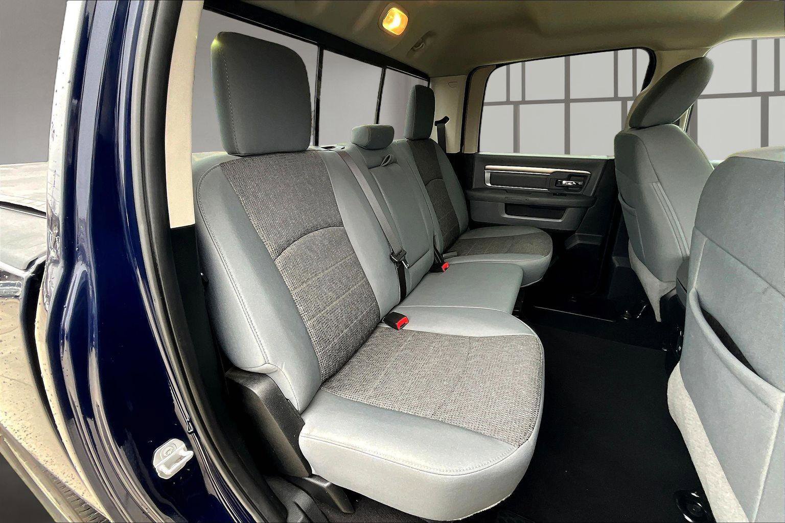 Used 2018 RAM 1500 Big Horn AWD/4WD image 28