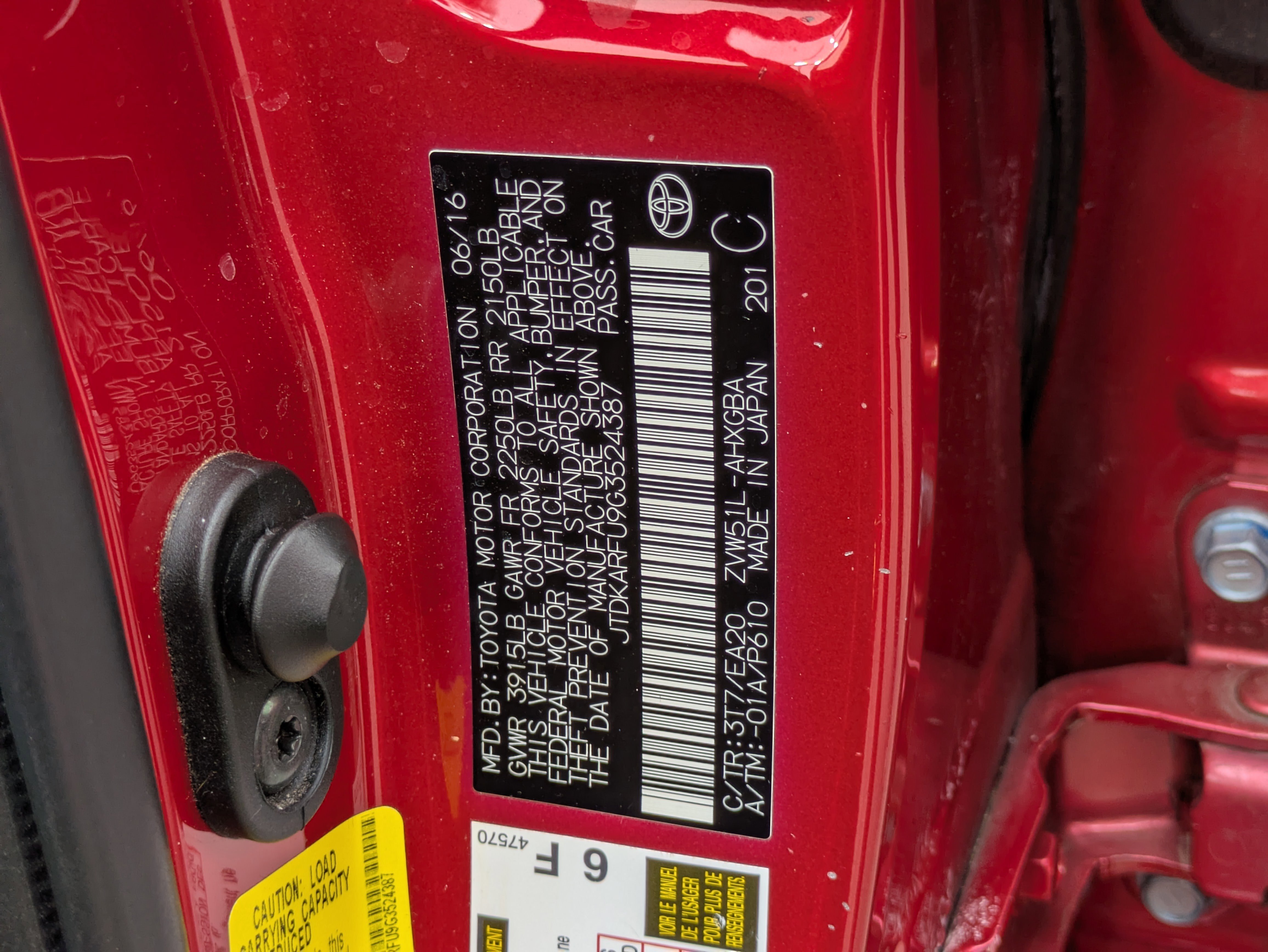 Used 2016 Toyota Prius Four w/ Advanced Technology Package image 33