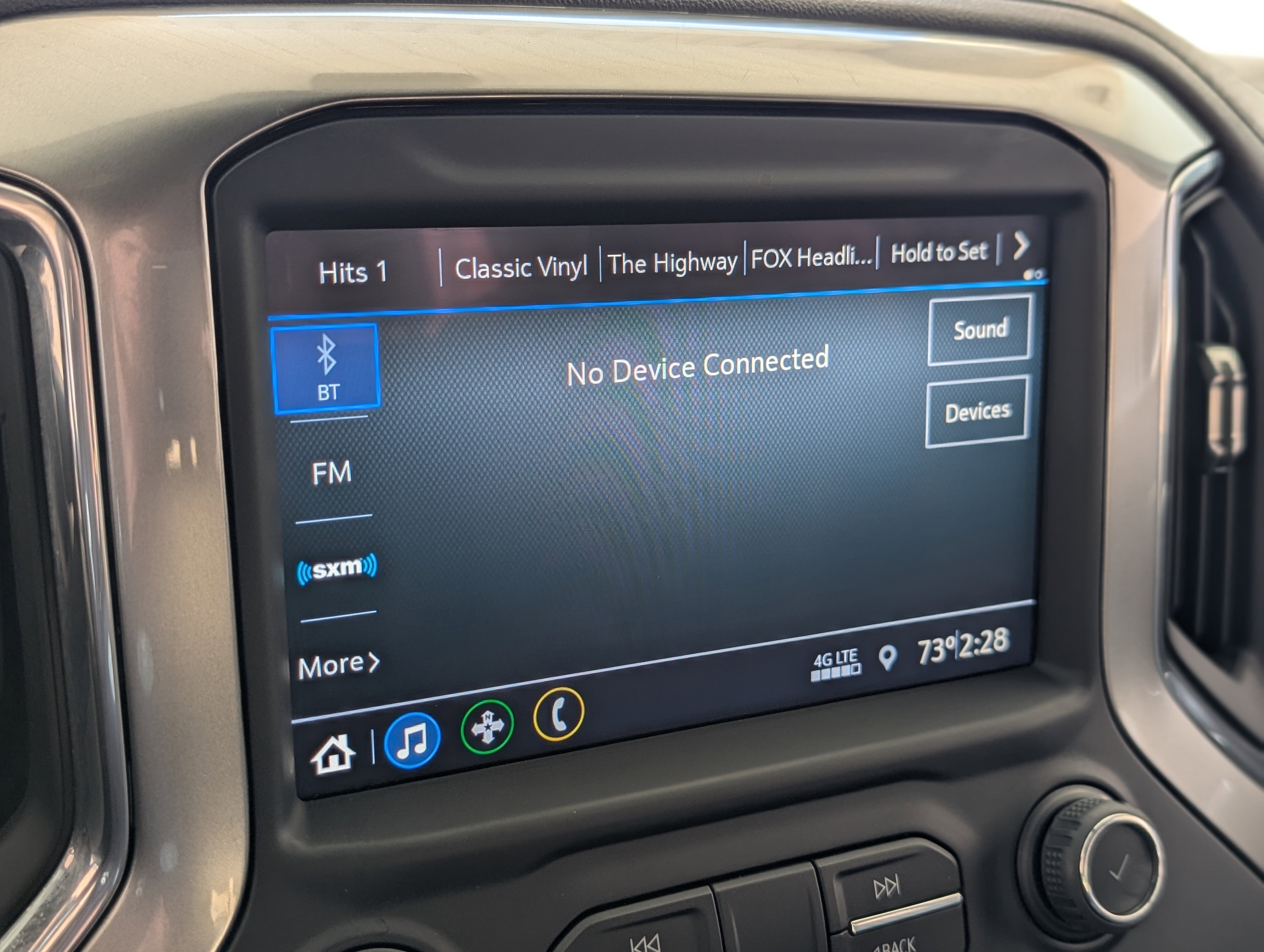 Used 2021 Chevrolet Silverado 1500 LT AWD/4WD image 27