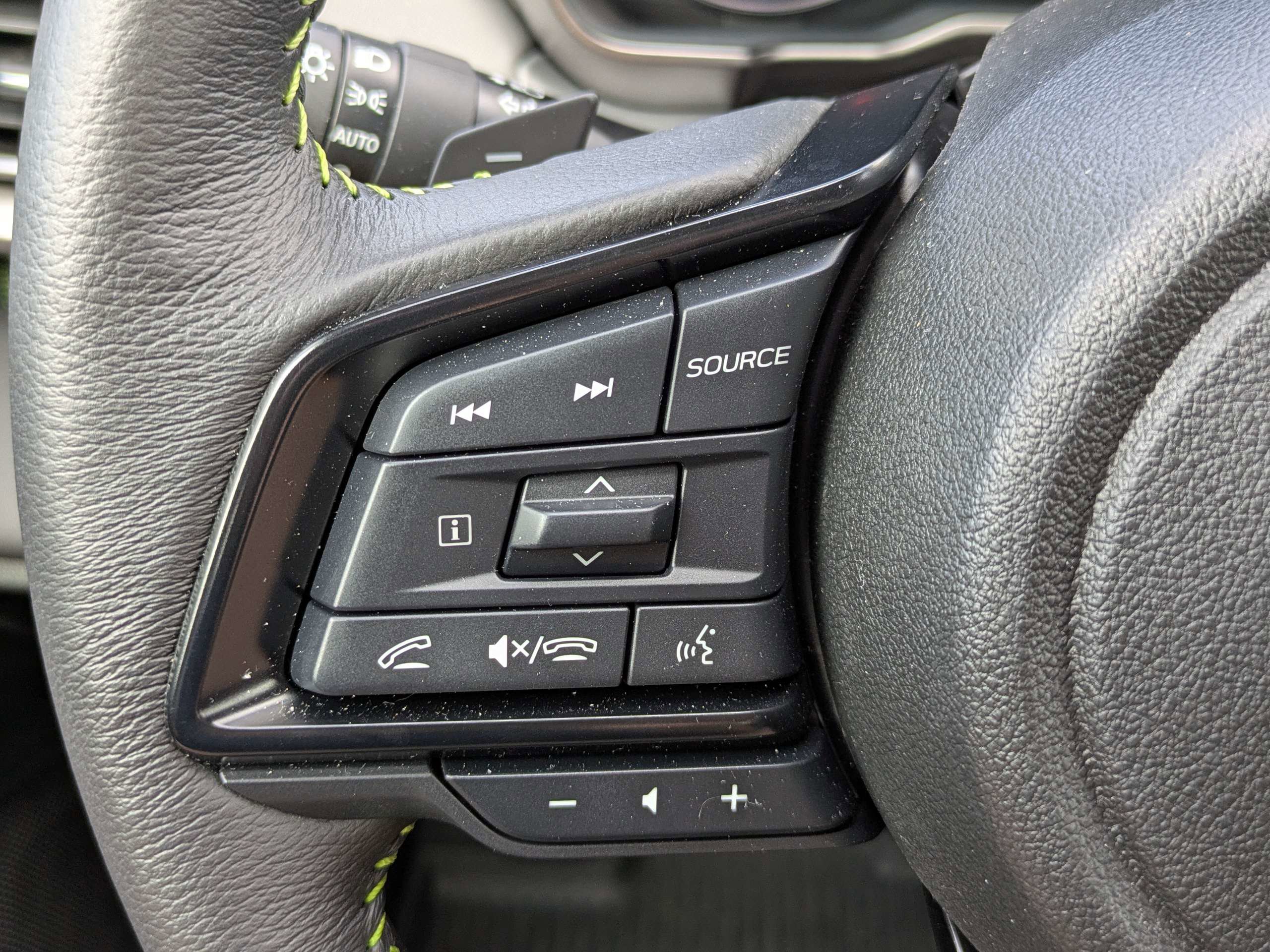 Certified 2025 Subaru Outback Onyx Edition w/ Popular Package #2 image 24