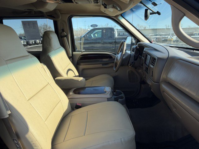Used 2002 Ford Excursion Limited AWD/4WD image 18