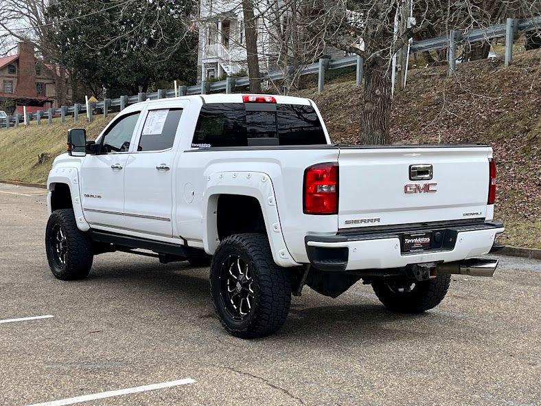 Used 2016 GMC Sierra 2500 Denali w/ Duramax Plus Package image 23