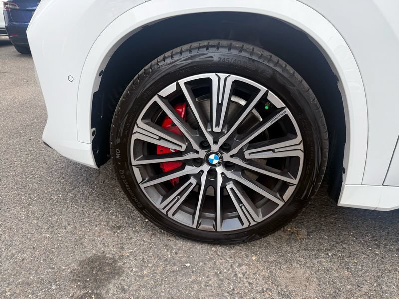 Used 2025 BMW X1 M35i w/ Premium Package AWD/4WD image 13