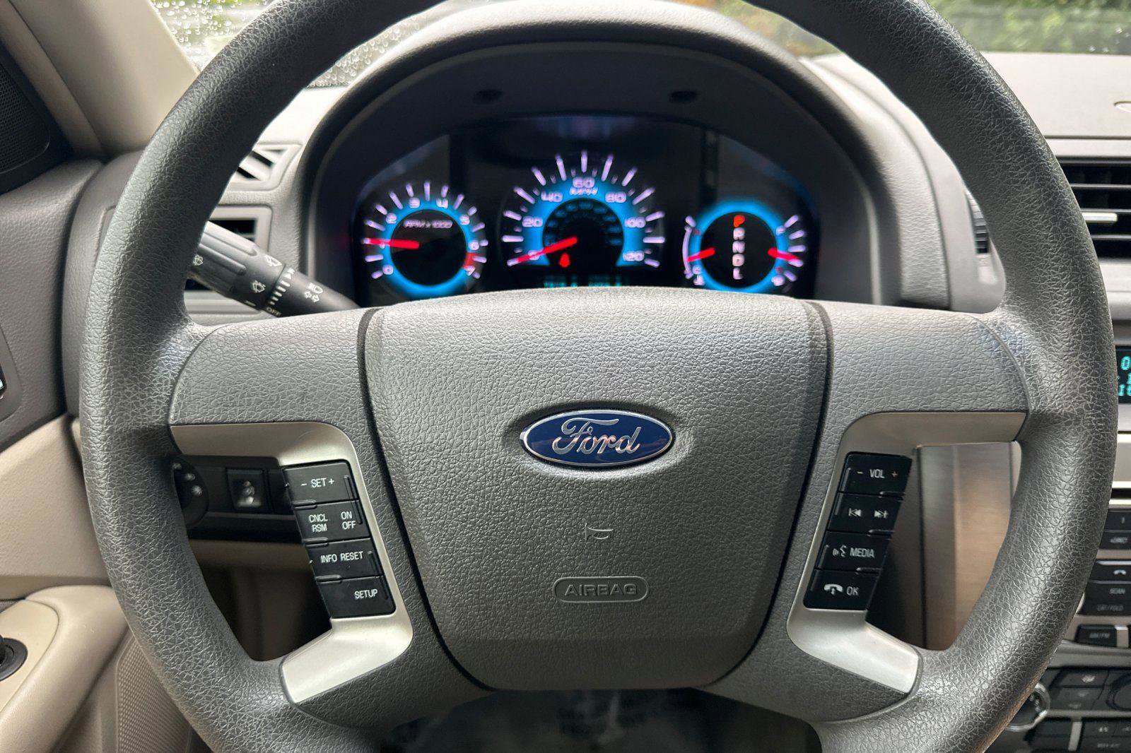 Used 2011 Ford Fusion SE w/ 201A Rapid Spec Order Code image 21