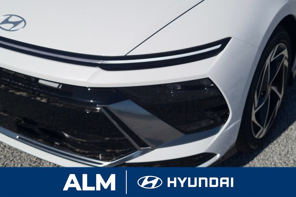 New 2026 Hyundai Sonata SEL FWD image 11