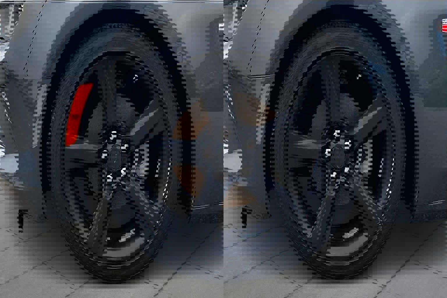 Used 2017 Chevrolet Camaro LT image 9