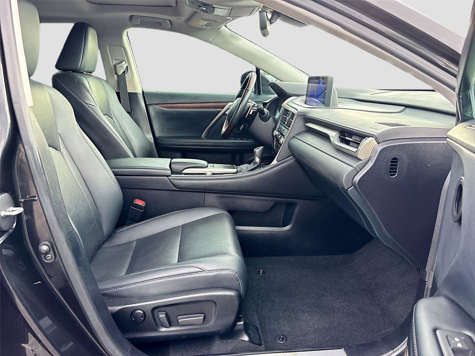 Used 2022 Lexus RX 350 FWD w/ Accessory Package (P1) image 32