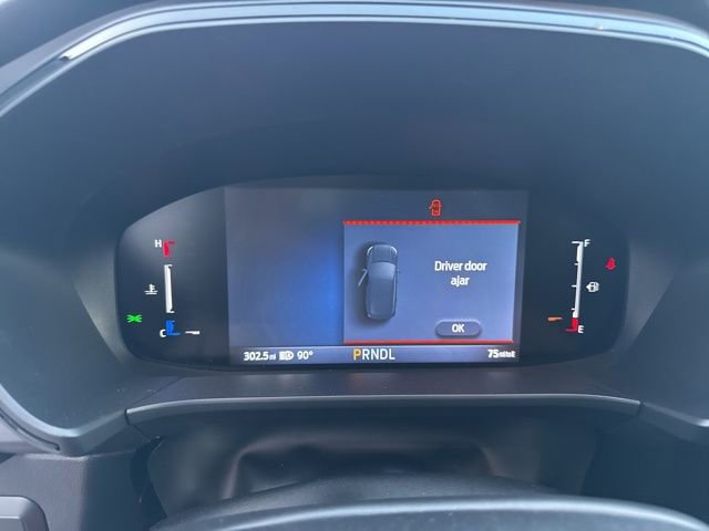 New 2025 Ford Escape ST-Line w/ Equipment Group 301A image 18