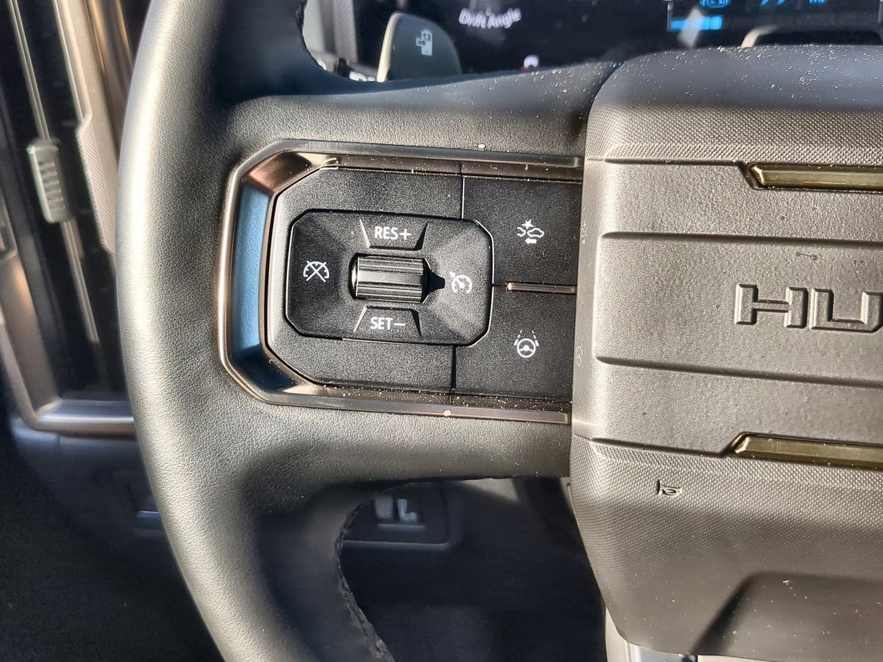 Used 2025 GMC Hummer EV 3X image 36