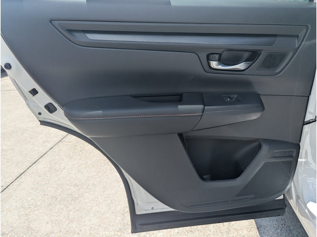 Used 2025 Honda CR-V Sport-L image 18