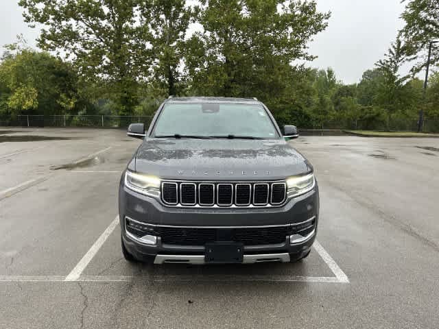 Certified 2024 Jeep Wagoneer Series II AWD/4WD image 3