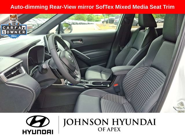 Used 2024 Toyota Corolla Cross AWD Hybrid w/ Convenience Package image 13