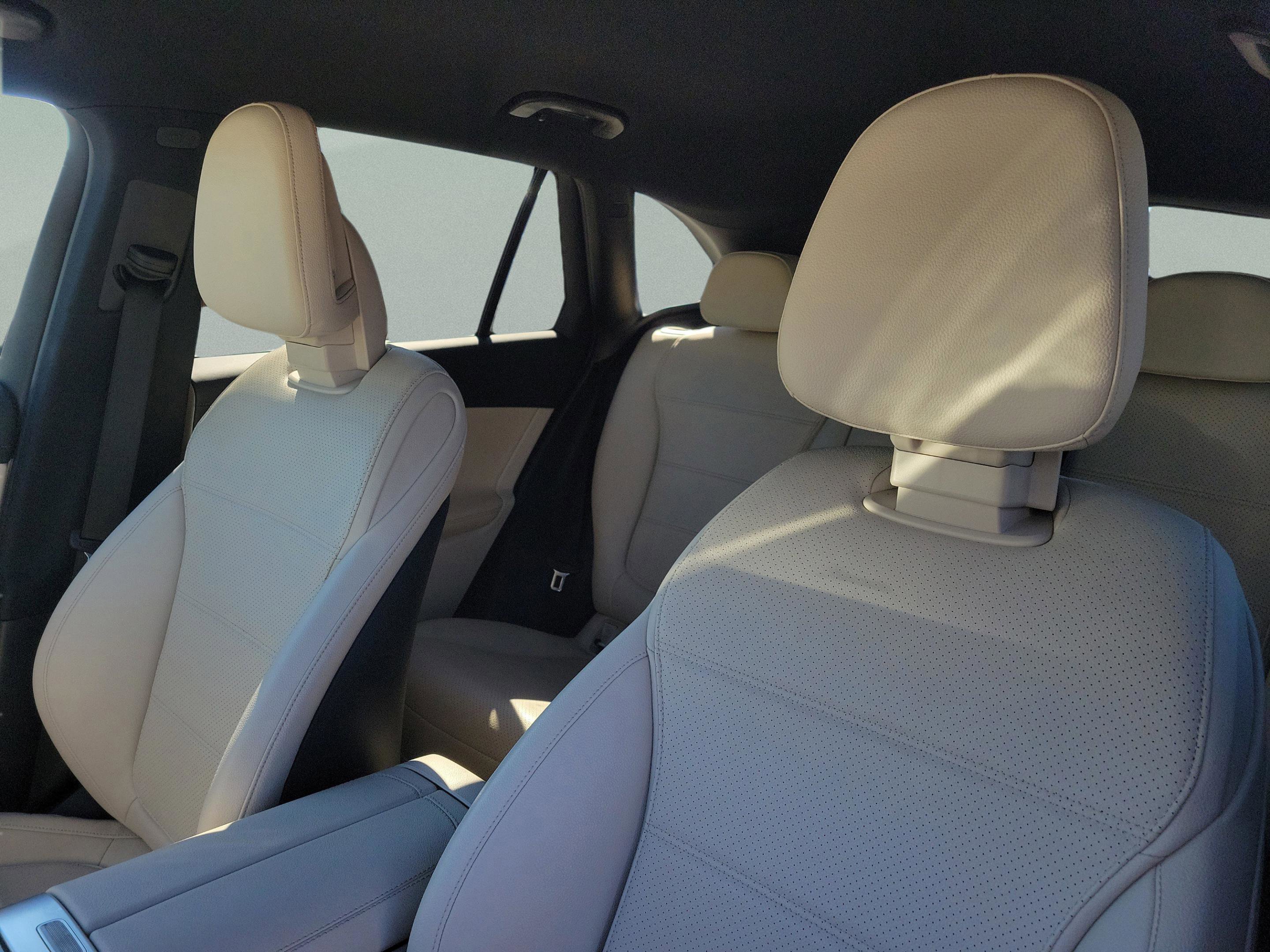 Certified 2023 Mercedes-Benz GLC 300 4MATIC image 17