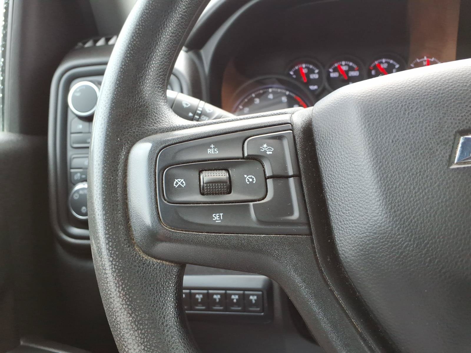 Certified 2024 Chevrolet Silverado 2500 Custom w/ Custom Convenience Package AWD/4WD image 27