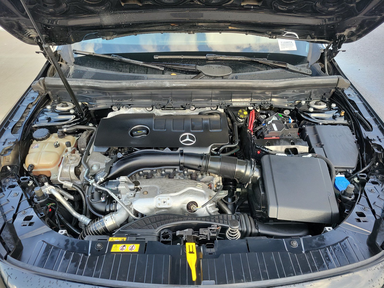 Used 2020 Mercedes-Benz GLB 250 4MATIC image 31