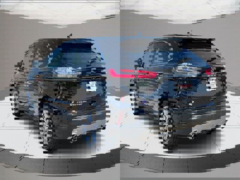 Used 2022 Ford Edge Titanium w/ Equipment Group 301A image 6