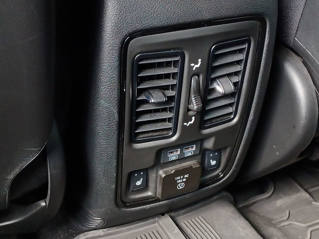 Used 2023 Dodge Durango GT AWD/4WD image 36