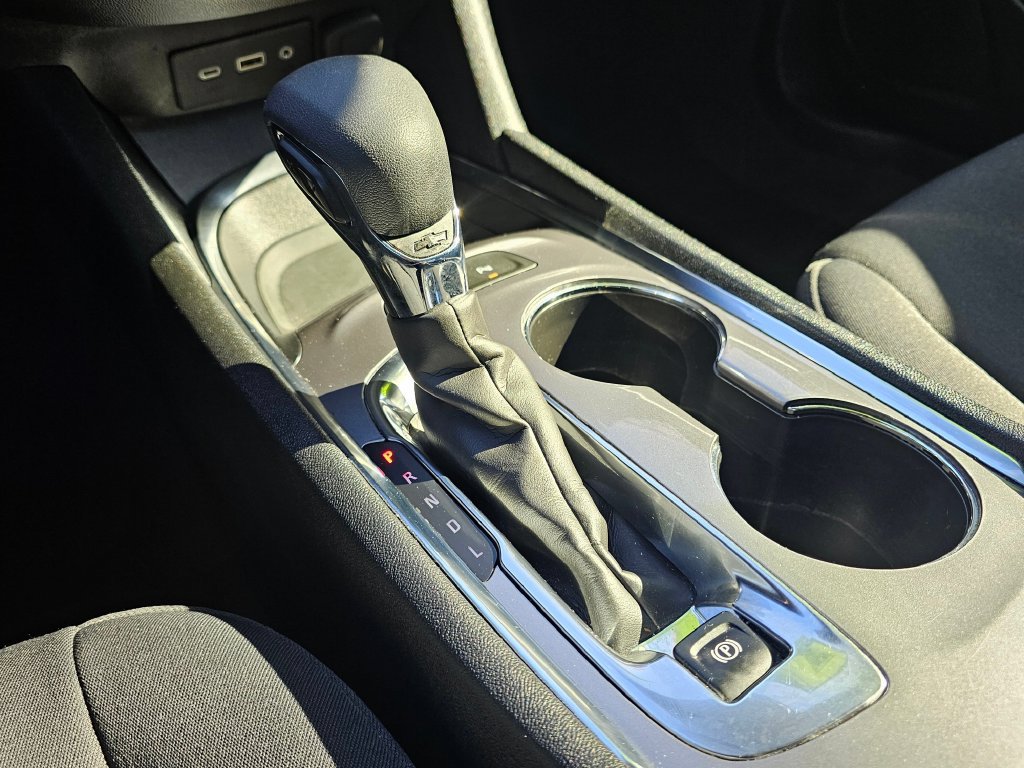 Used 2024 Chevrolet Malibu LT FWD image 26
