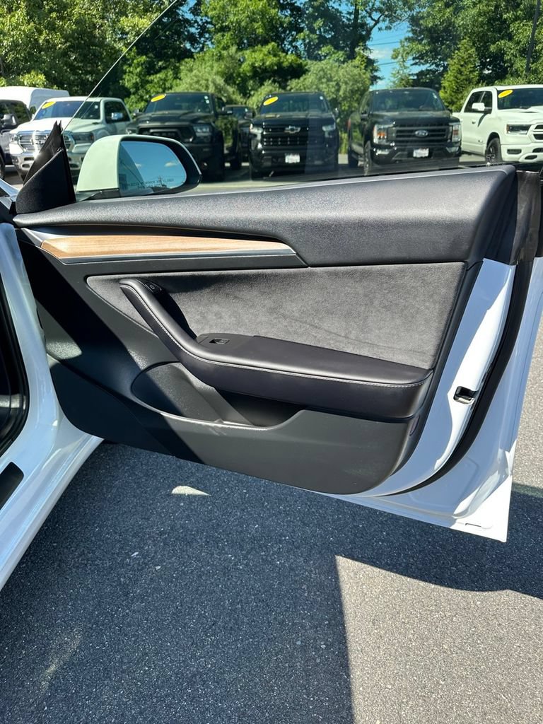 Used 2022 Tesla Model 3 Performance AWD/4WD image 29