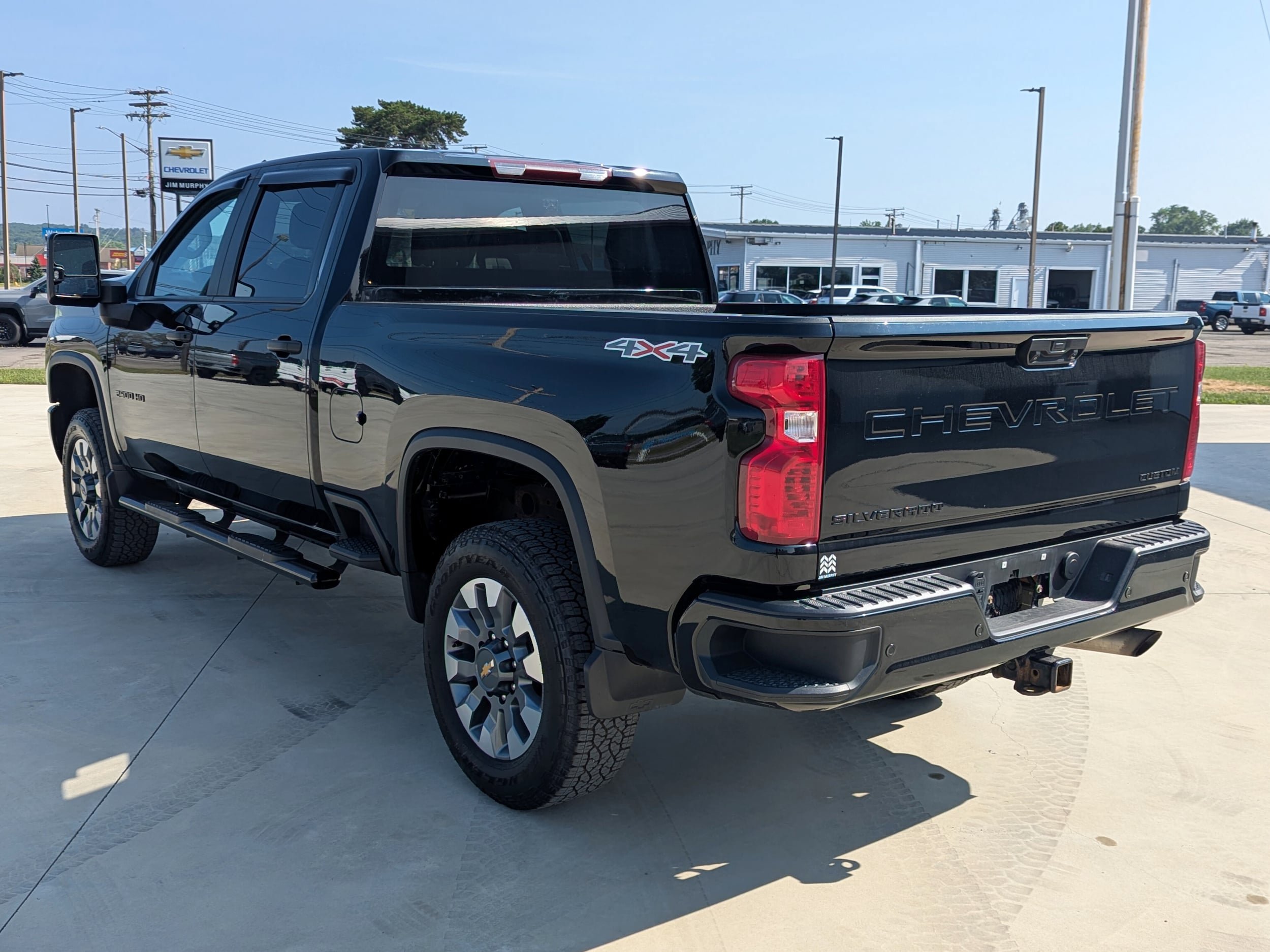 Used 2024 Chevrolet Silverado 2500 Custom w/ Custom Value Package AWD/4WD video 2