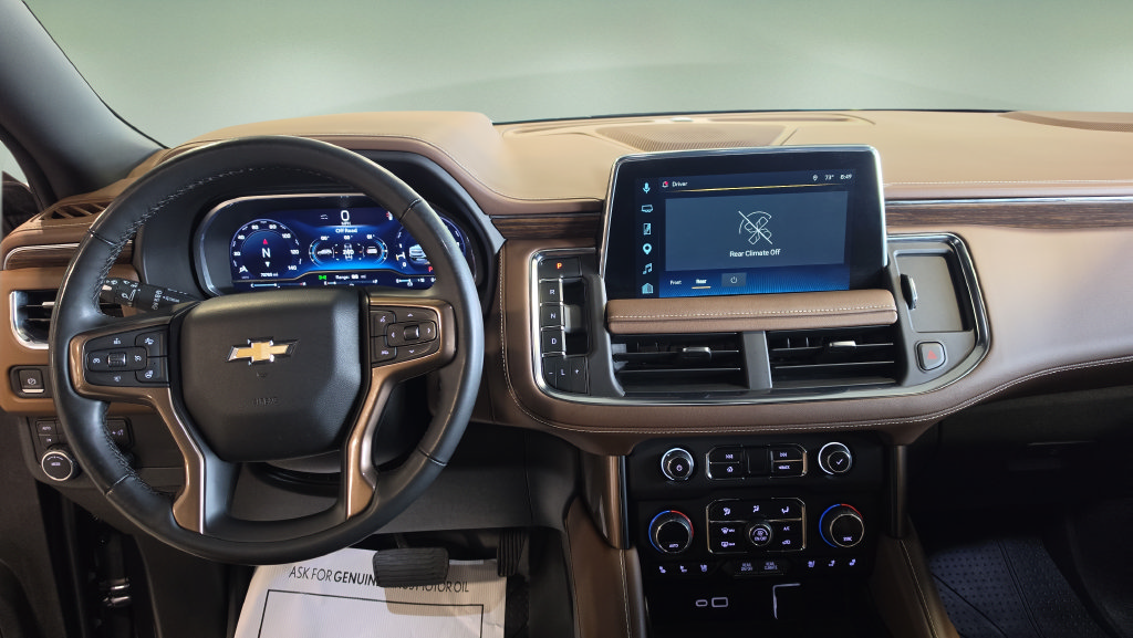 Used 2023 Chevrolet Tahoe High Country w/ Premium Package 2 AWD/4WD image 19