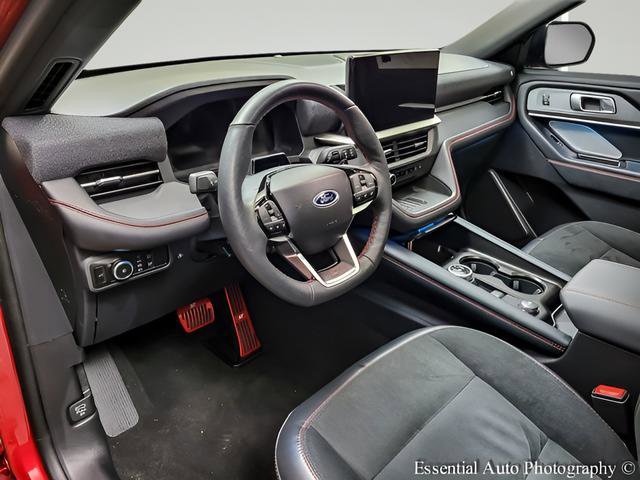 Used 2025 Ford Explorer ST w/ Sun And Sound Package image 9