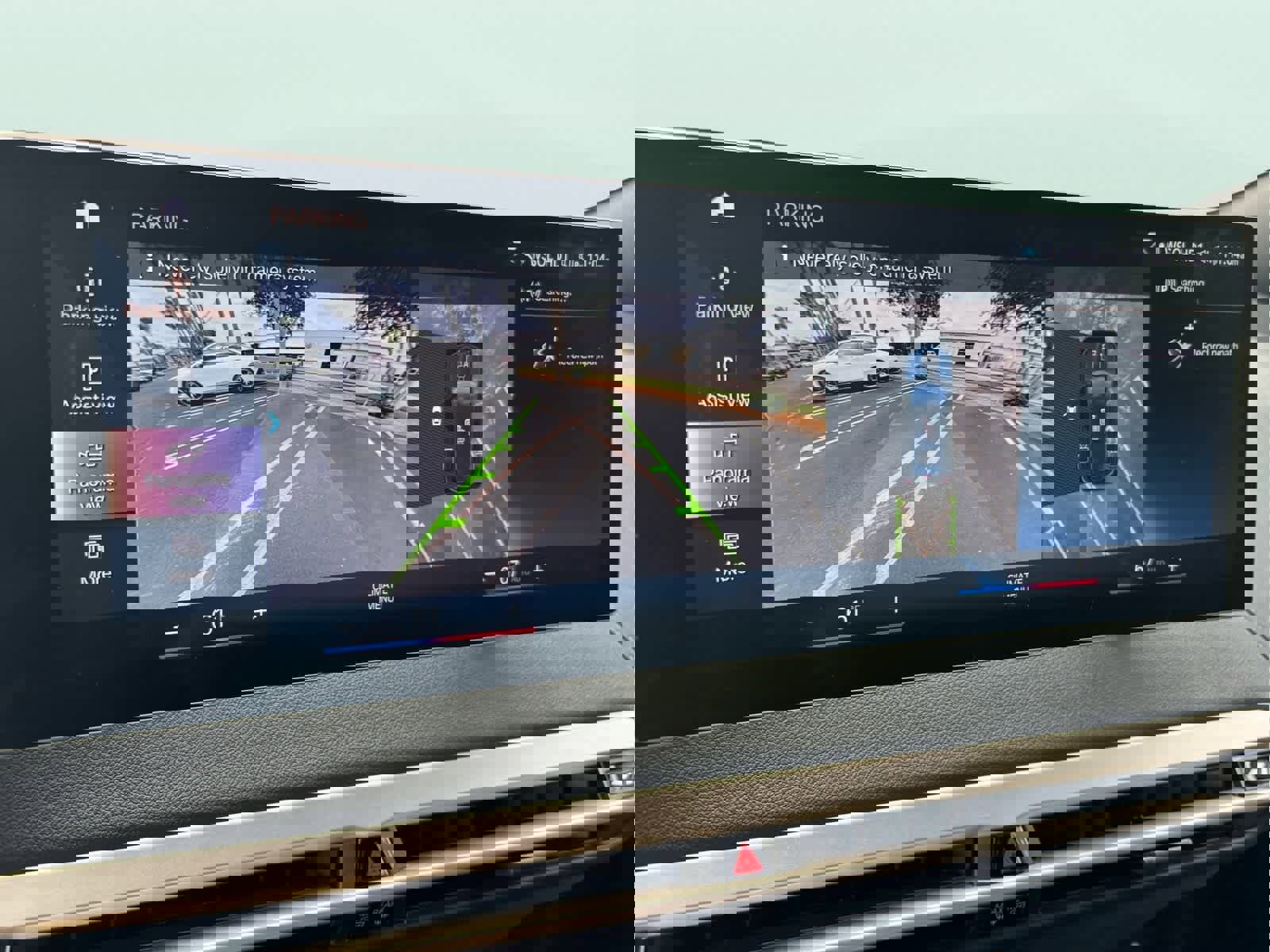 Certified 2023 BMW iX xDrive50 w/ Premium Package image 28