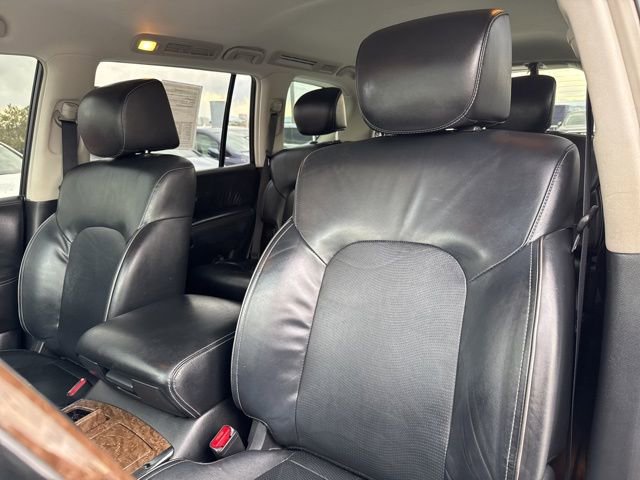 Used 2017 INFINITI QX80 4WD w/ Driver Assistance Package image 15