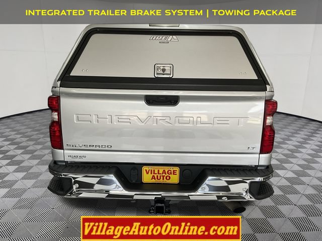 Used 2021 Chevrolet Silverado 2500 LT w/ Convenience Package AWD/4WD image 3