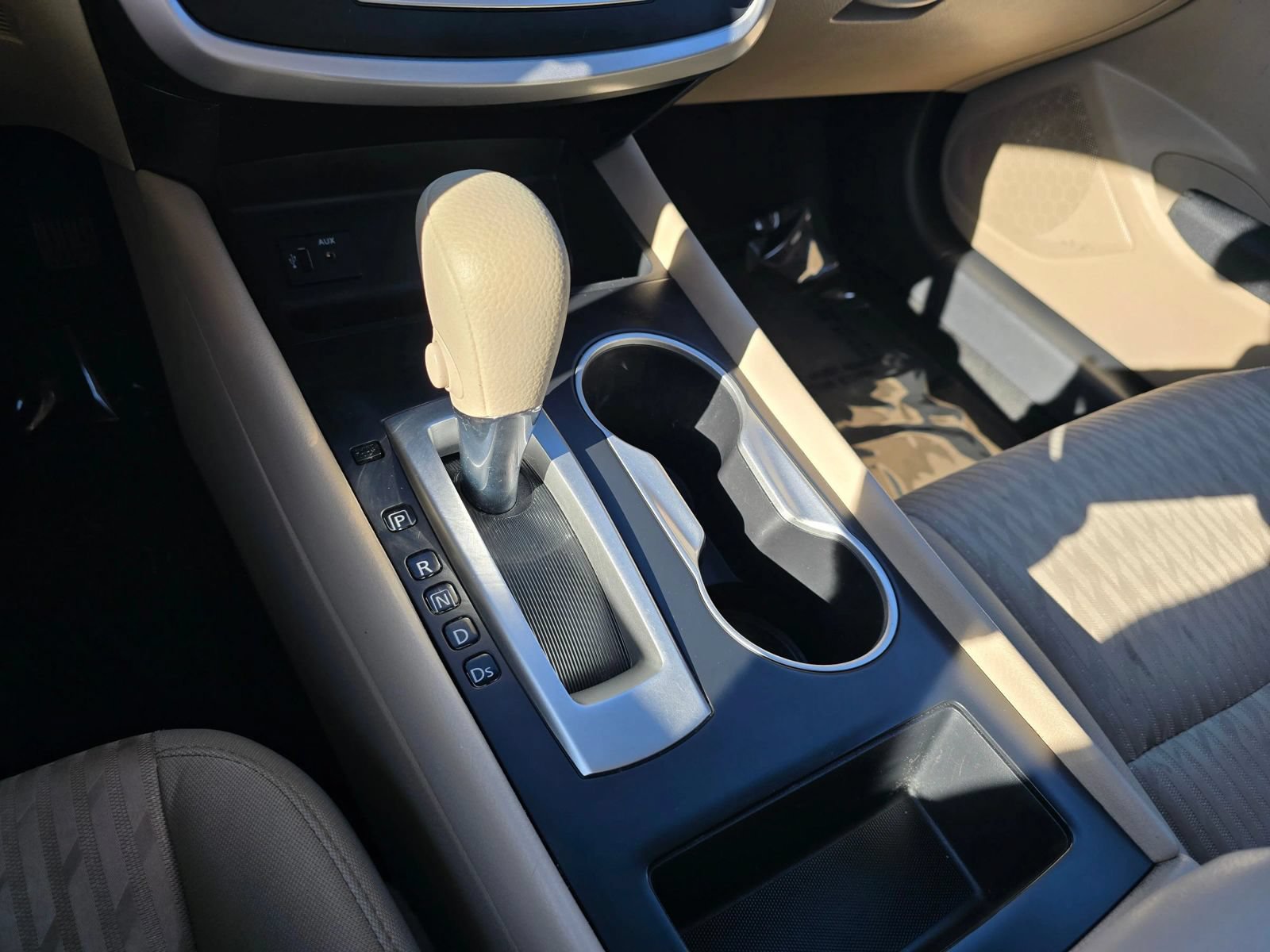 Used 2016 Nissan Altima 2.5 SV FWD image 32