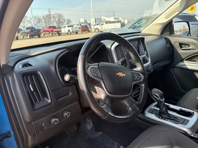 Used 2022 Chevrolet Colorado LT AWD/4WD image 18