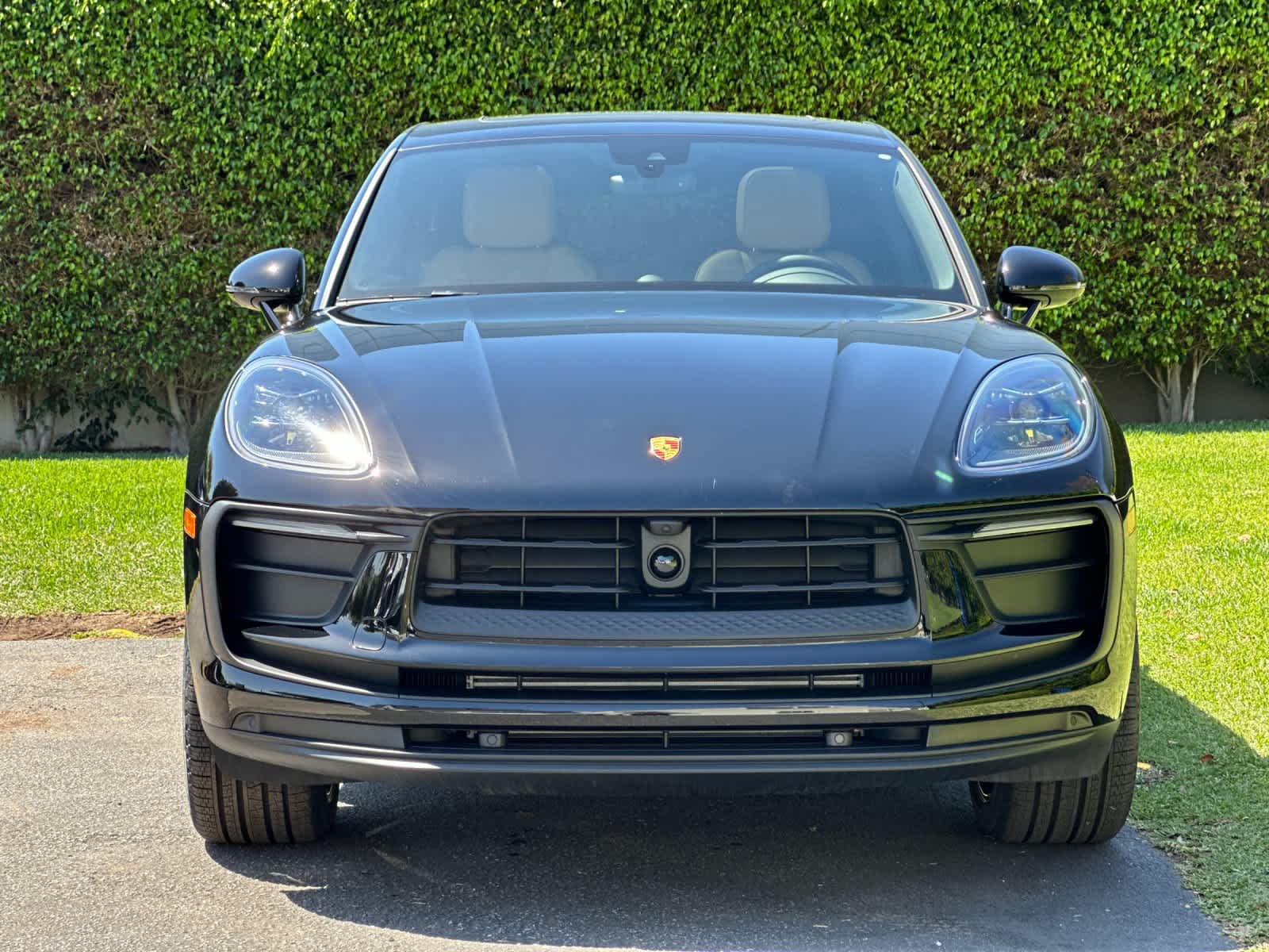 New 2026 Porsche Macan AWD/4WD image 11