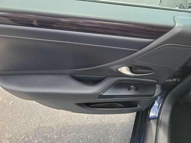 Used 2021 Lexus ES 350 w/ Premium Package FWD image 13