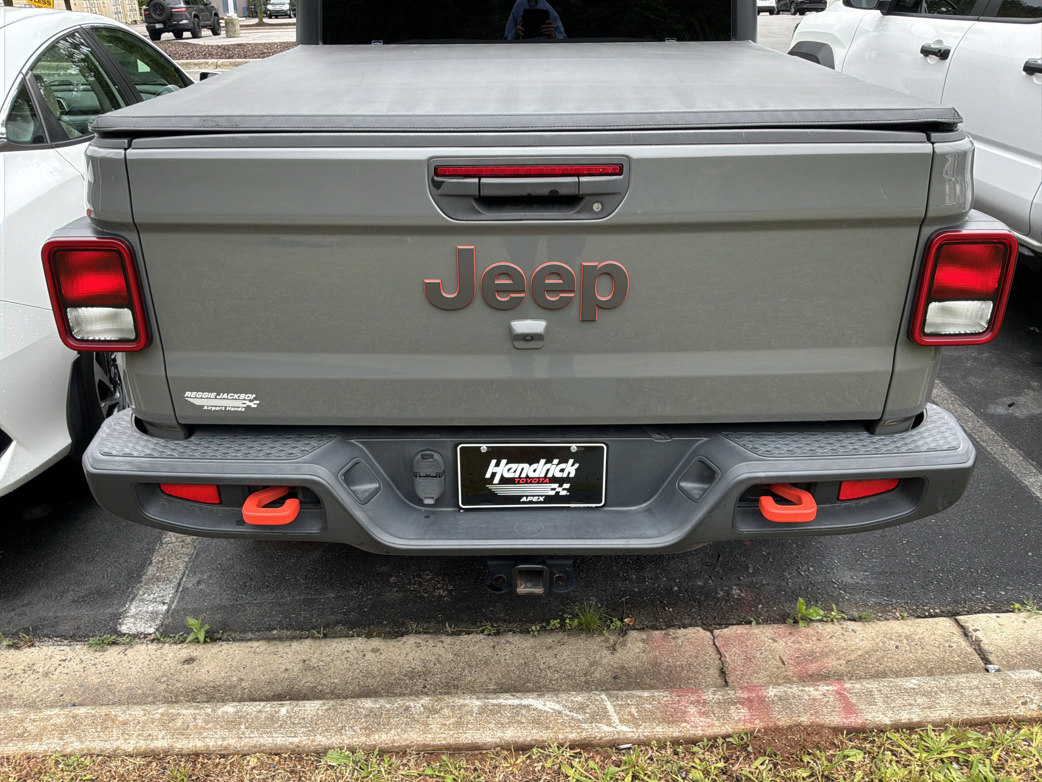 Used 2022 Jeep Gladiator Mojave w/ Trailer Tow Package AWD/4WD image 7