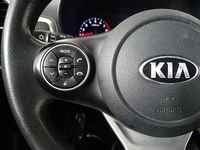 Used 2020 Kia Soul LX image 23