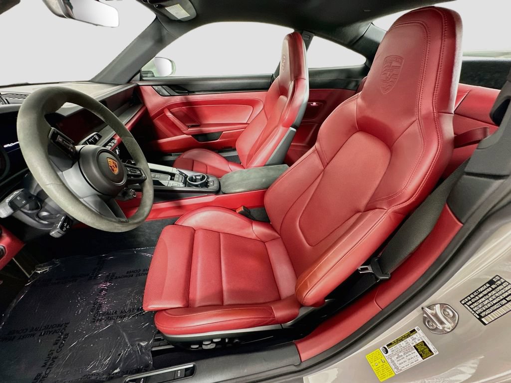 Certified 2022 Porsche 911 Carrera GTS RWD image 5