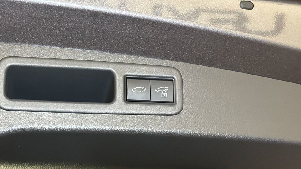 Certified 2025 Lexus RX 450h AWD w/ Convenience Package image 15