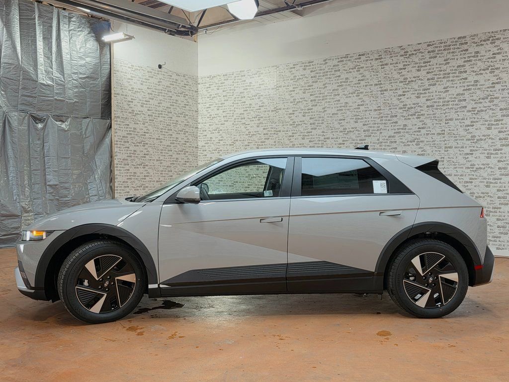 New 2026 Hyundai Ioniq 5 SEL image 4